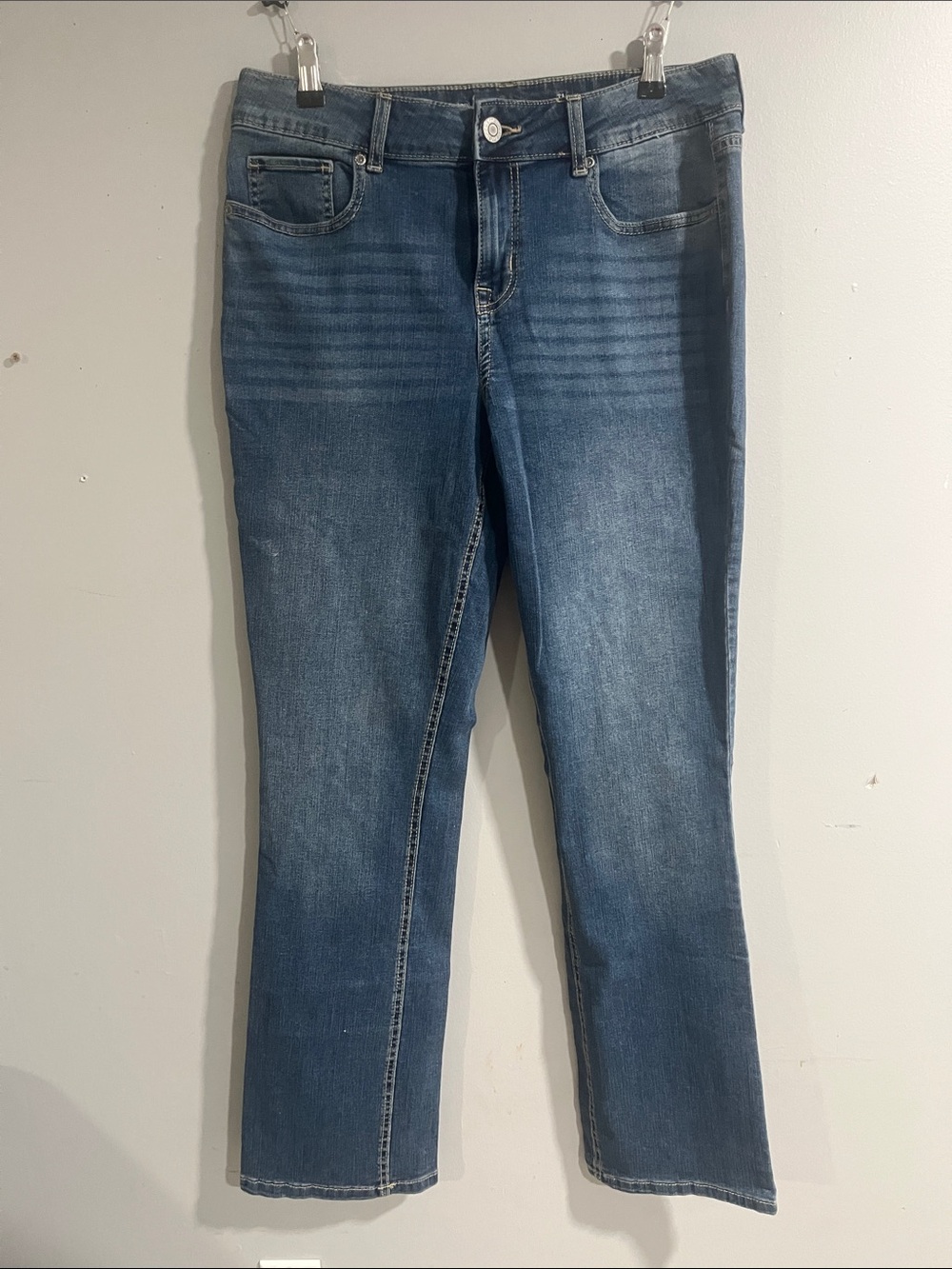 Maurices Straight Leg Jeans in Medium Blue Wash 12 Long